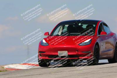 media/Apr-02-2023-Speed Ventures (Sun) [[5e759f4fdb]]/5-Tesla corsa A/session 3 grapvine/